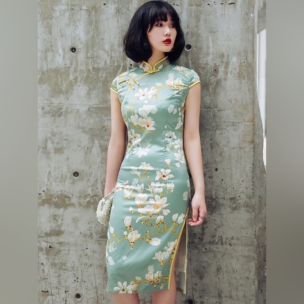 Vintage Cheongsam traditional Chinese garment silk dress floral green fitted S
